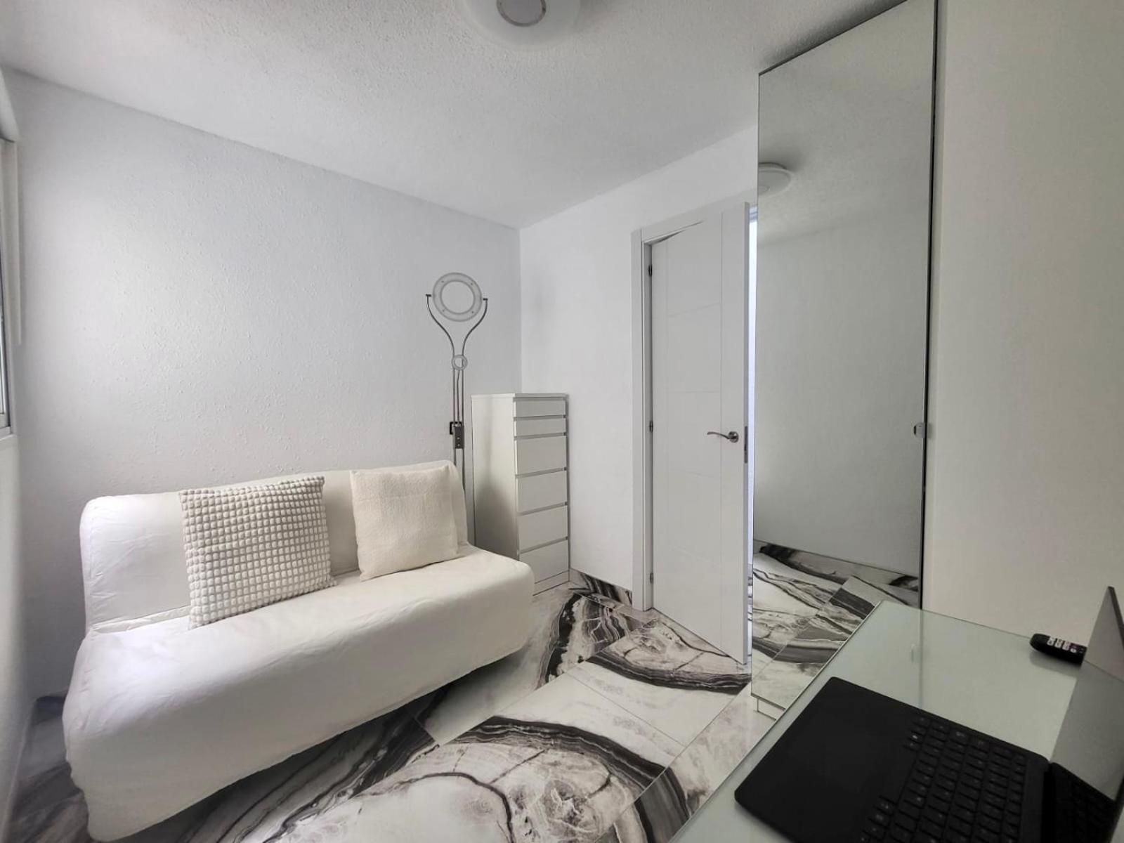 2 Bedrooms Flat + Balcony + Parking At Las Canteras Beach Las Palmas de Gran Canaria Kültér fotó
